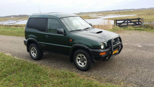 Nissan Terrano 2.7 TDI SR HR