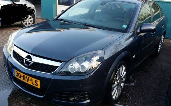 Opel Vectra GTS 2.2 16V Executive Automaat