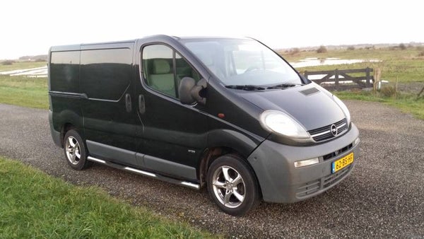 Opel Vivaro 1.9 DTI 2.7T L1H1 2005