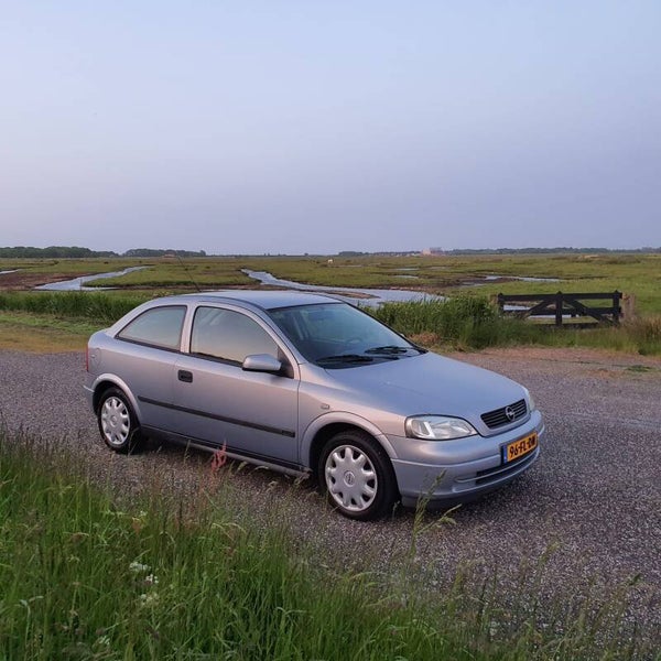 Opel Astra 1.6 Club Automaat