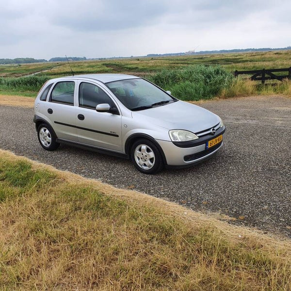 Opel Corsa 1.2-16V Elegance 5 deurs