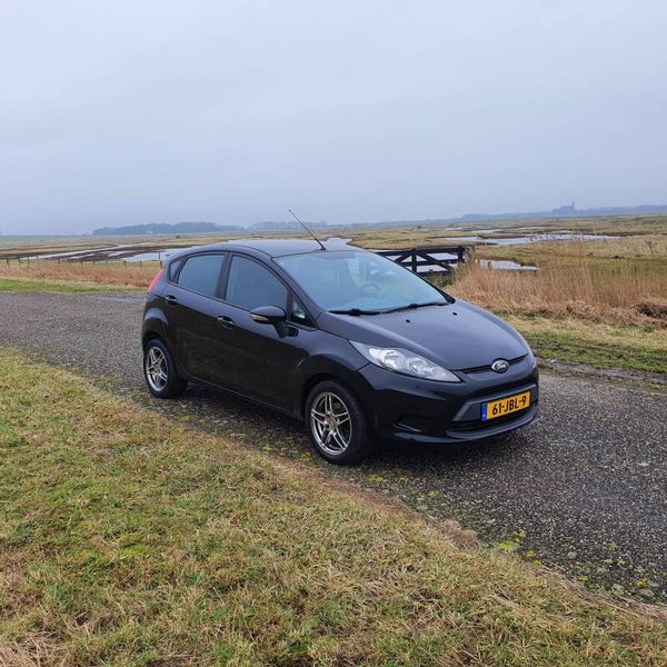 Ford Fiësta 1.25 Trend 5 deurs Airco