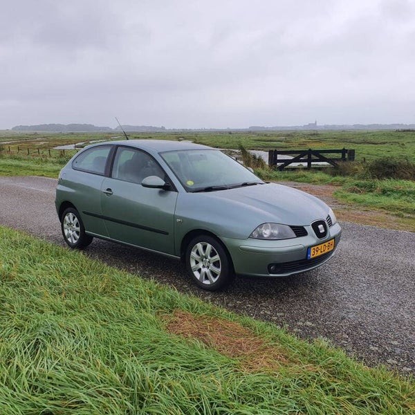 Seat Ibiza 1.4-16V Signo Automaat