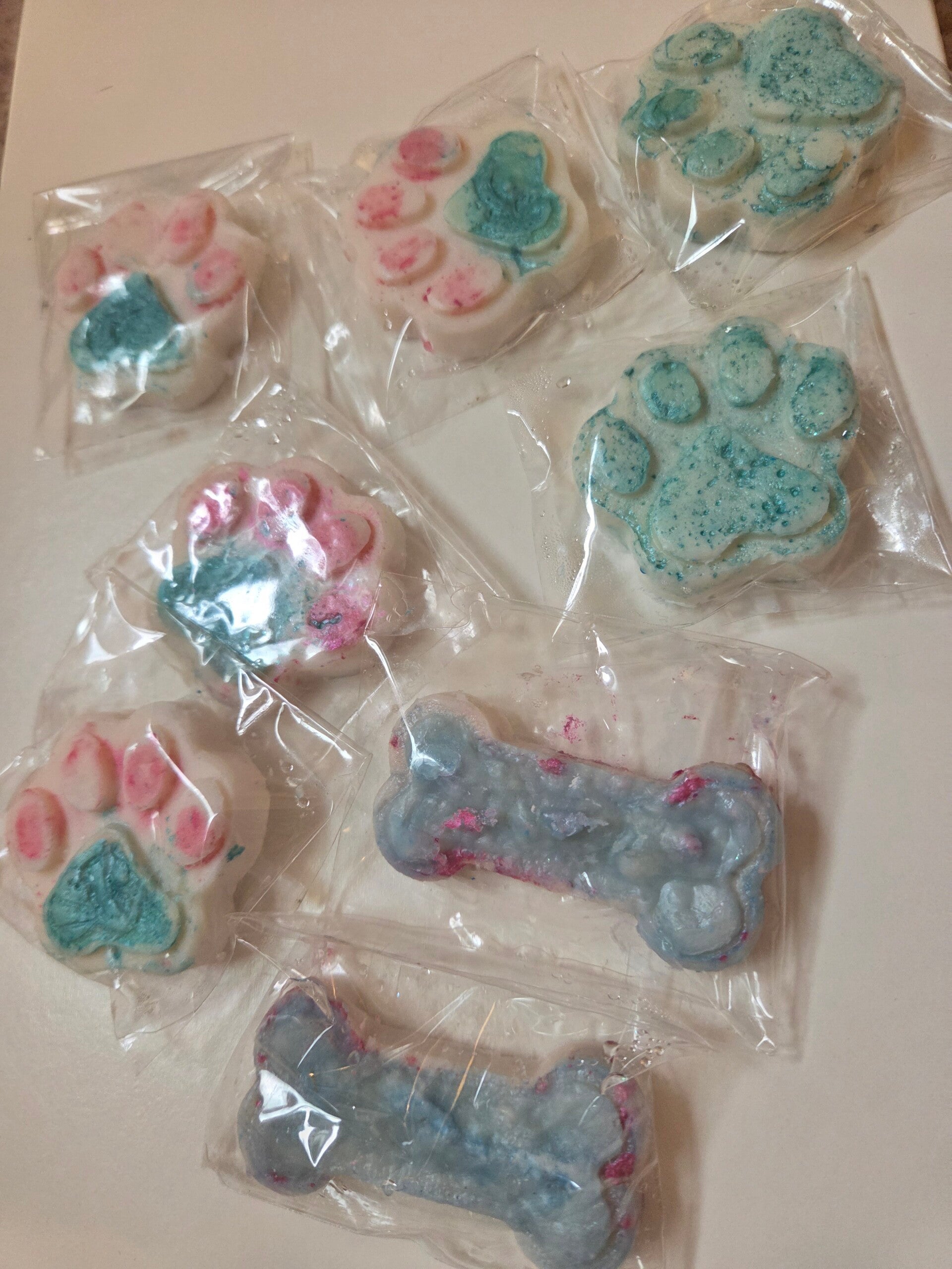 Slimy Caribbean Paw prints & Bones