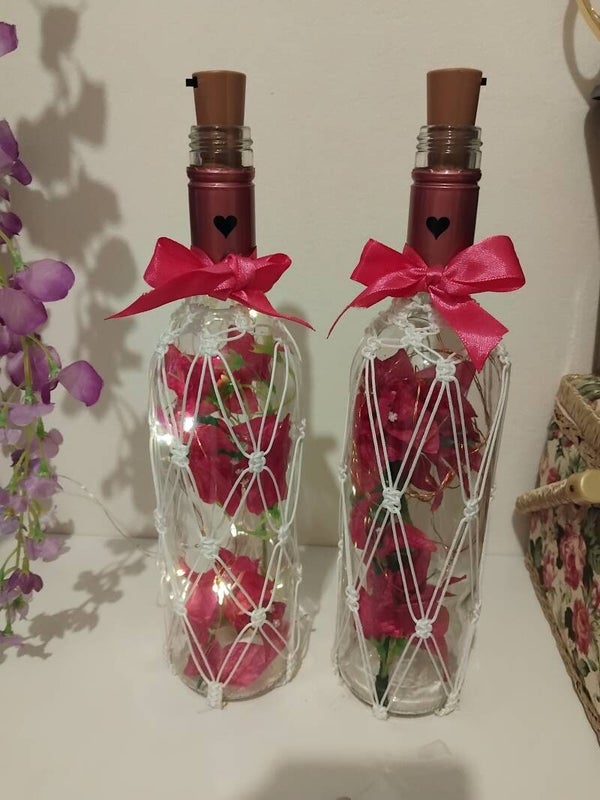 Pink Flower/Bow Light up Bottle