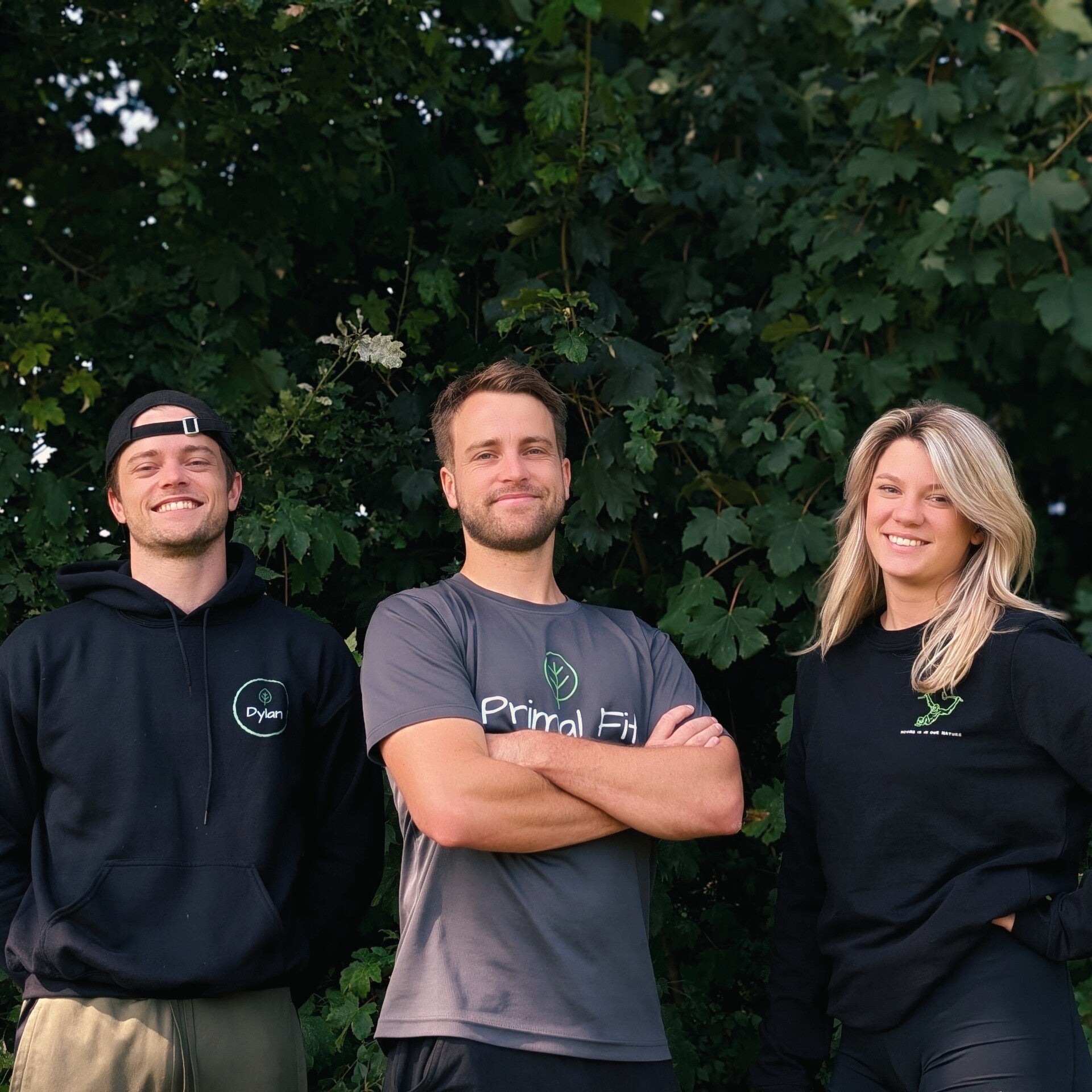 Primal Fit team buiten – groepsfoto in Opeinde bij Drachten, Friesland