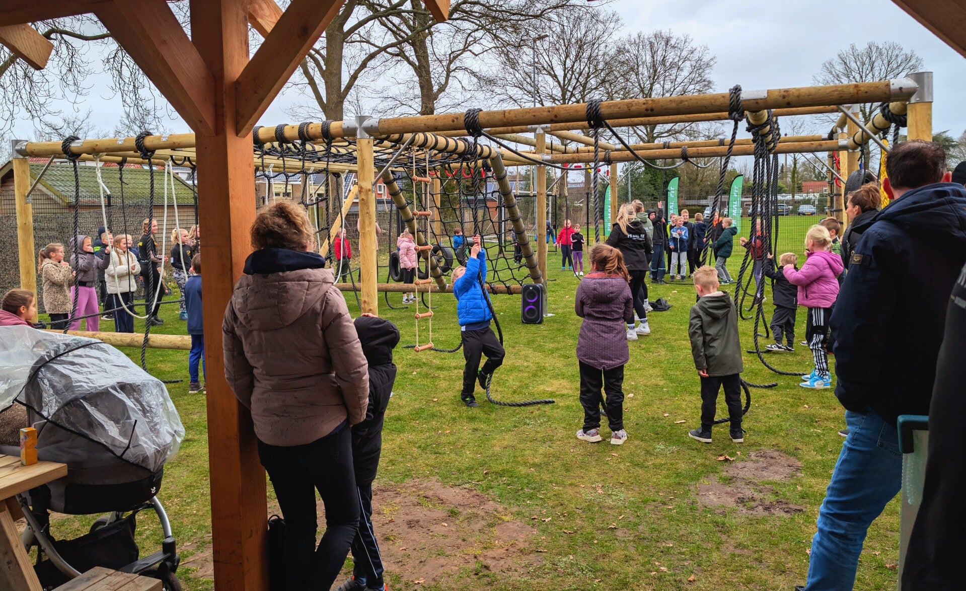 Primal Fit uitjes en activiteiten: outdoor teamuitje en sport in Friesland