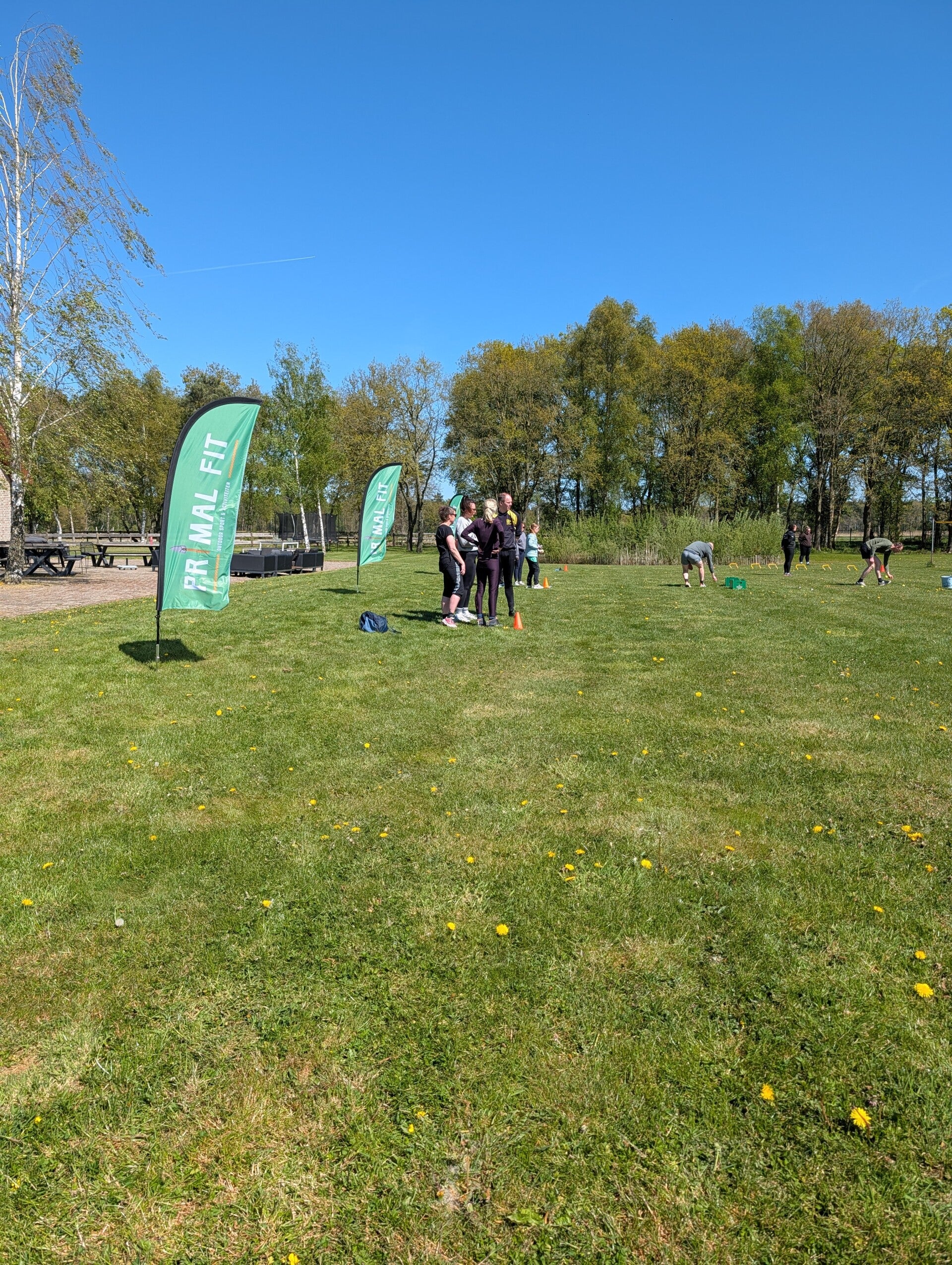 Primal Fit meerdaagse activiteiten voor grote groepen. Schoolkamp, introductiedagen, vakanties. Drachten - Opeinde Friesland.