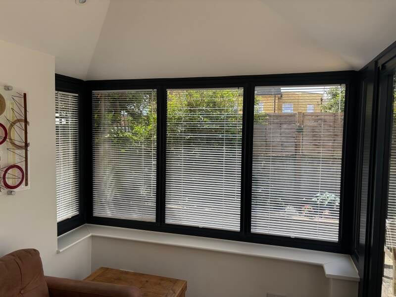 Perfect Fit Venetians Fitted In Deal