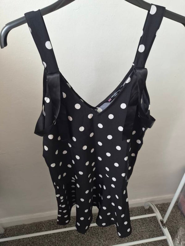 Black/white spot dress. Size 12 by Collection London