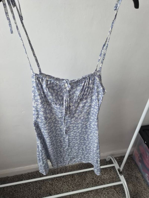 Blue/white floral dress. Size XS by Shein.
