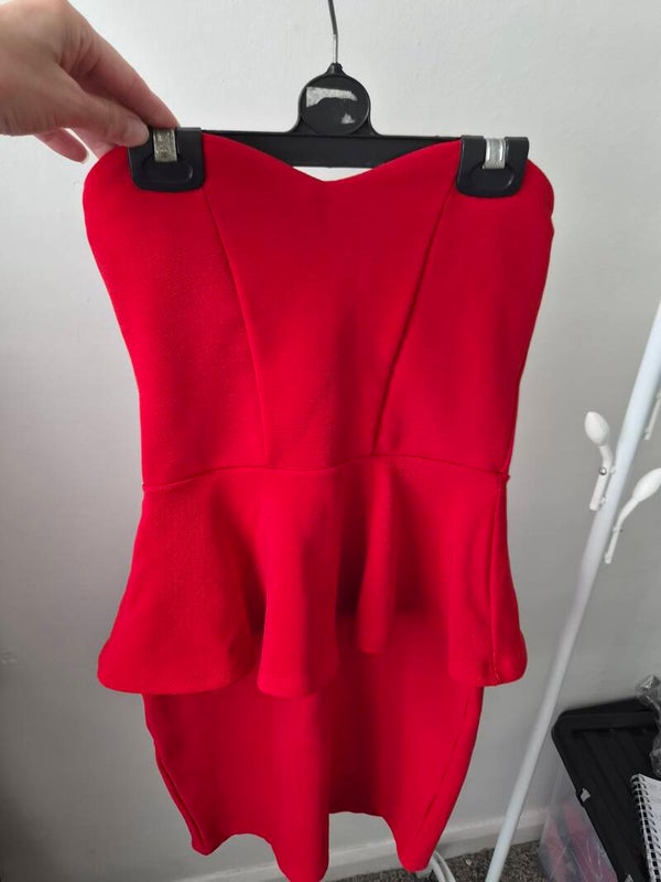 Red strapless dress. Size 8 by One Love
