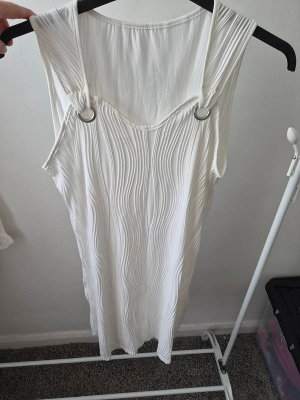White patterned dress. Size medium
