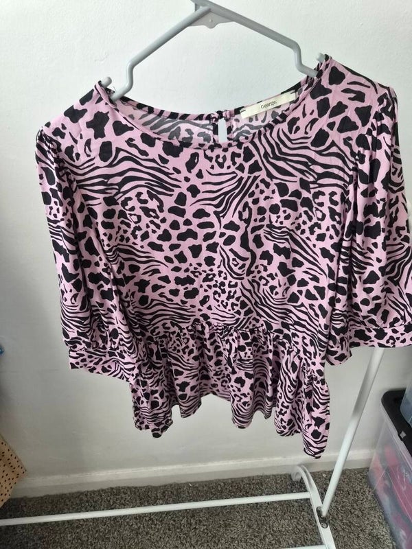 Lilac/black patterned top. Size 16 by George