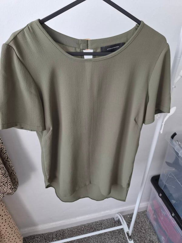 Khaki short sleeve top. Size 6 by Atmosphere
