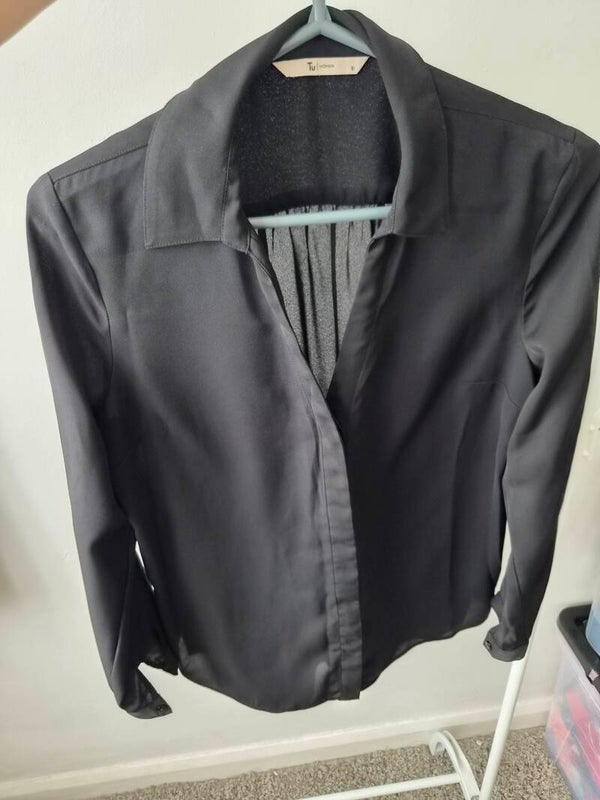 Black long sleeve blouse. Size 10 by Tu