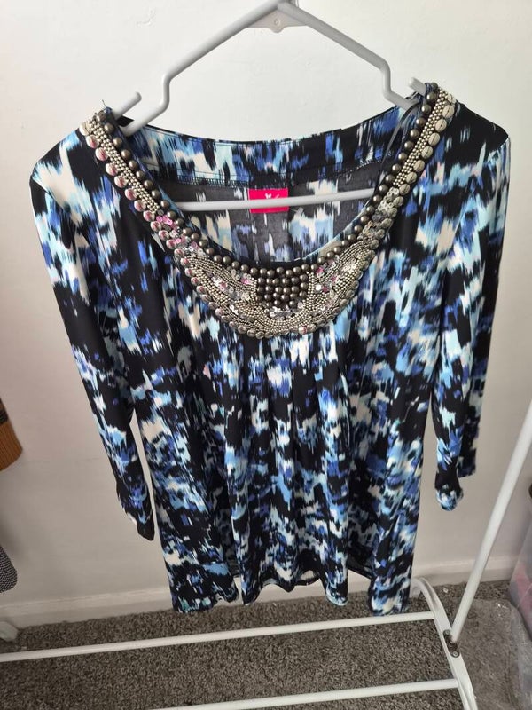 Blue/black long patterned 3/4 sleeve top. Size medium by Together