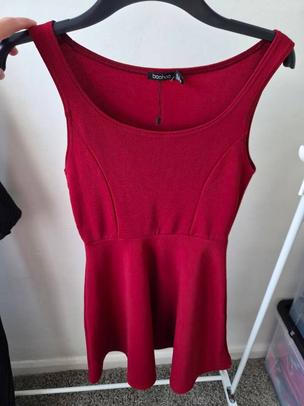 Burgundy dress. Size 8 by Boohoo.