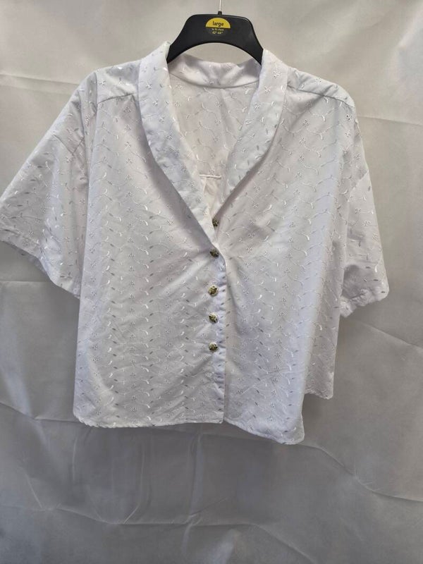 White patterned short sleeve blouse - no size but measures a 3XL