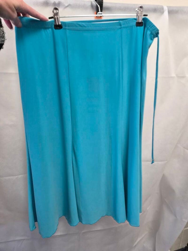 Turquoise midi skirt. Size 18 by Touch Collection