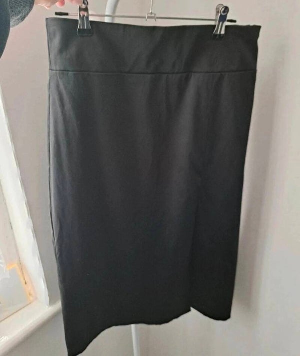 Black pencil skirt. Size 12 by Love label