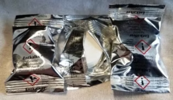 UNIVERSAL ENTKALKER 1 BEUTEL.1x 25g ENTKALKER PULY CLEANER BABY Verkaufspreis: 1,99 €1,99 €