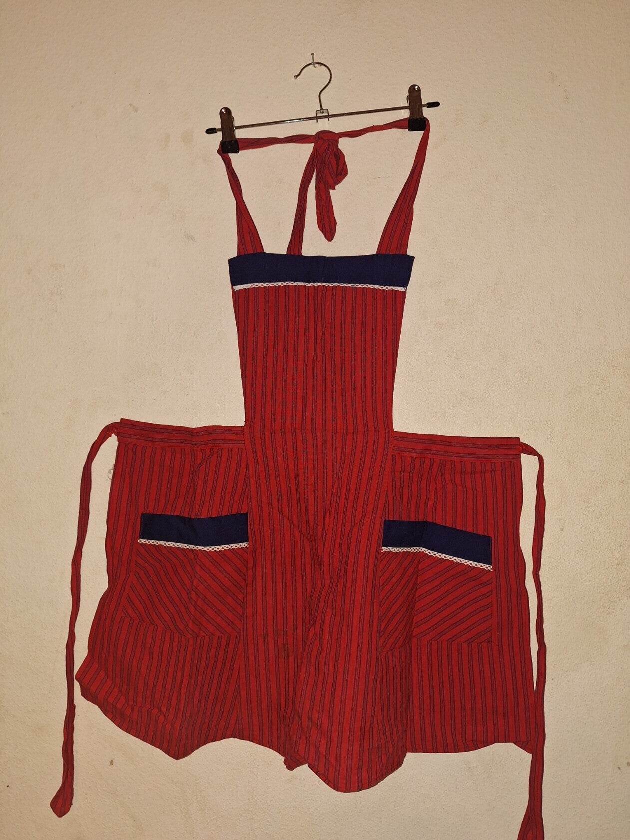 2 Latz und 3Halbschürzen