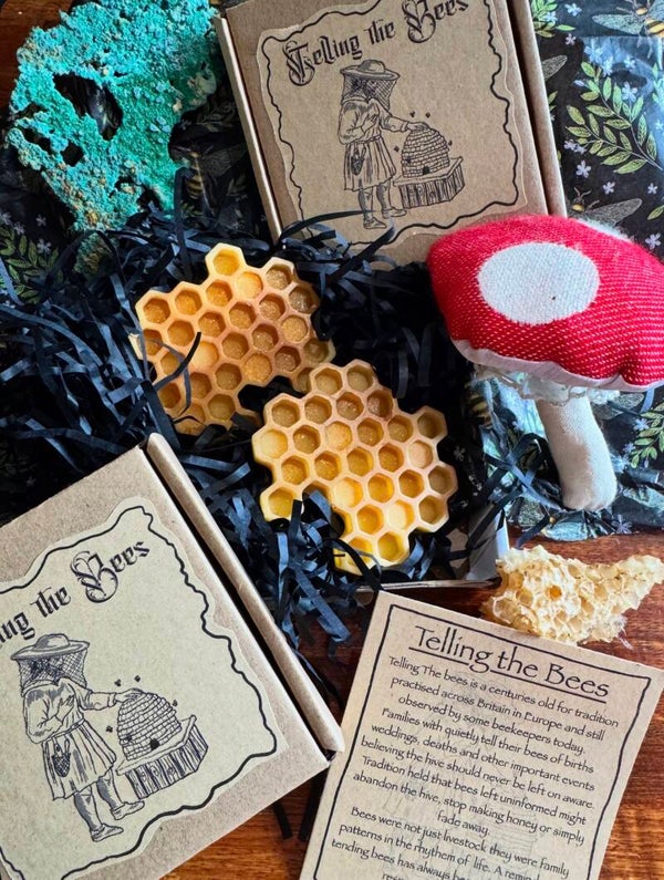 🐝 Telling the bees wax melts 🐝