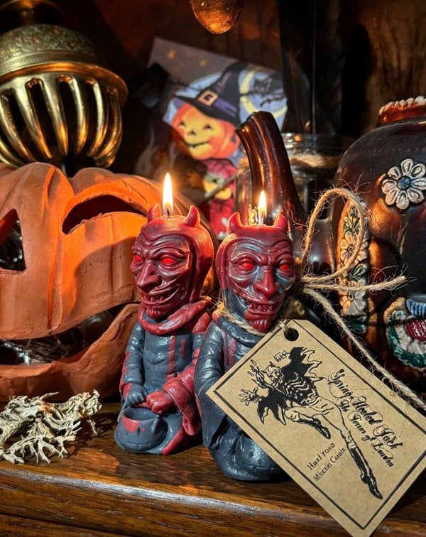 👹 Spring‑Heeled Jack Hand‑Poured Candle 👹