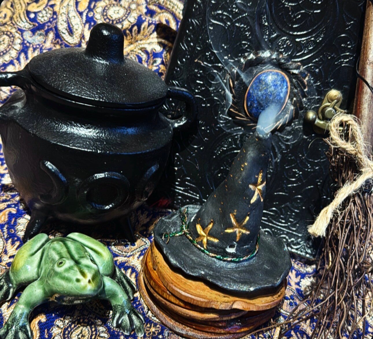 Witches Hat - Incense burner