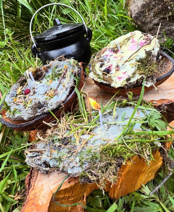 Hedge ritual candles