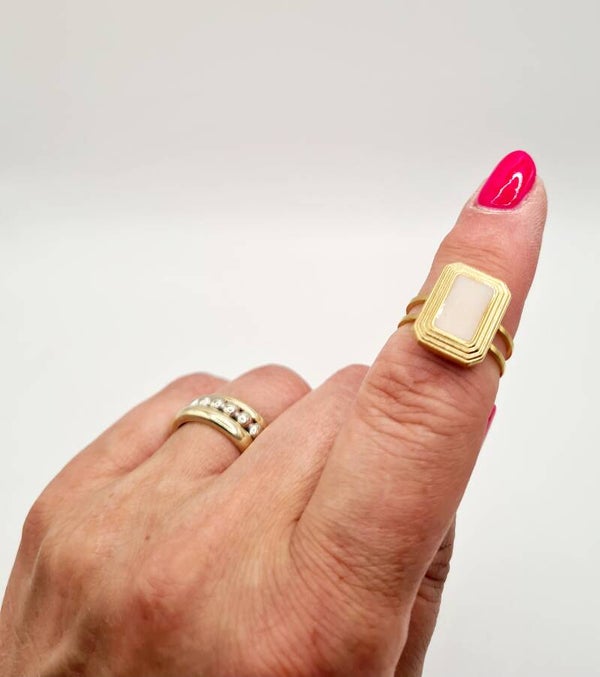 Parelmoer gouden statement ring