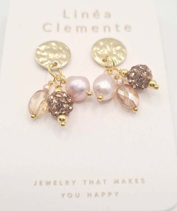 Feestelijke oorbellen goud, glitter, parel & oudroze kraal