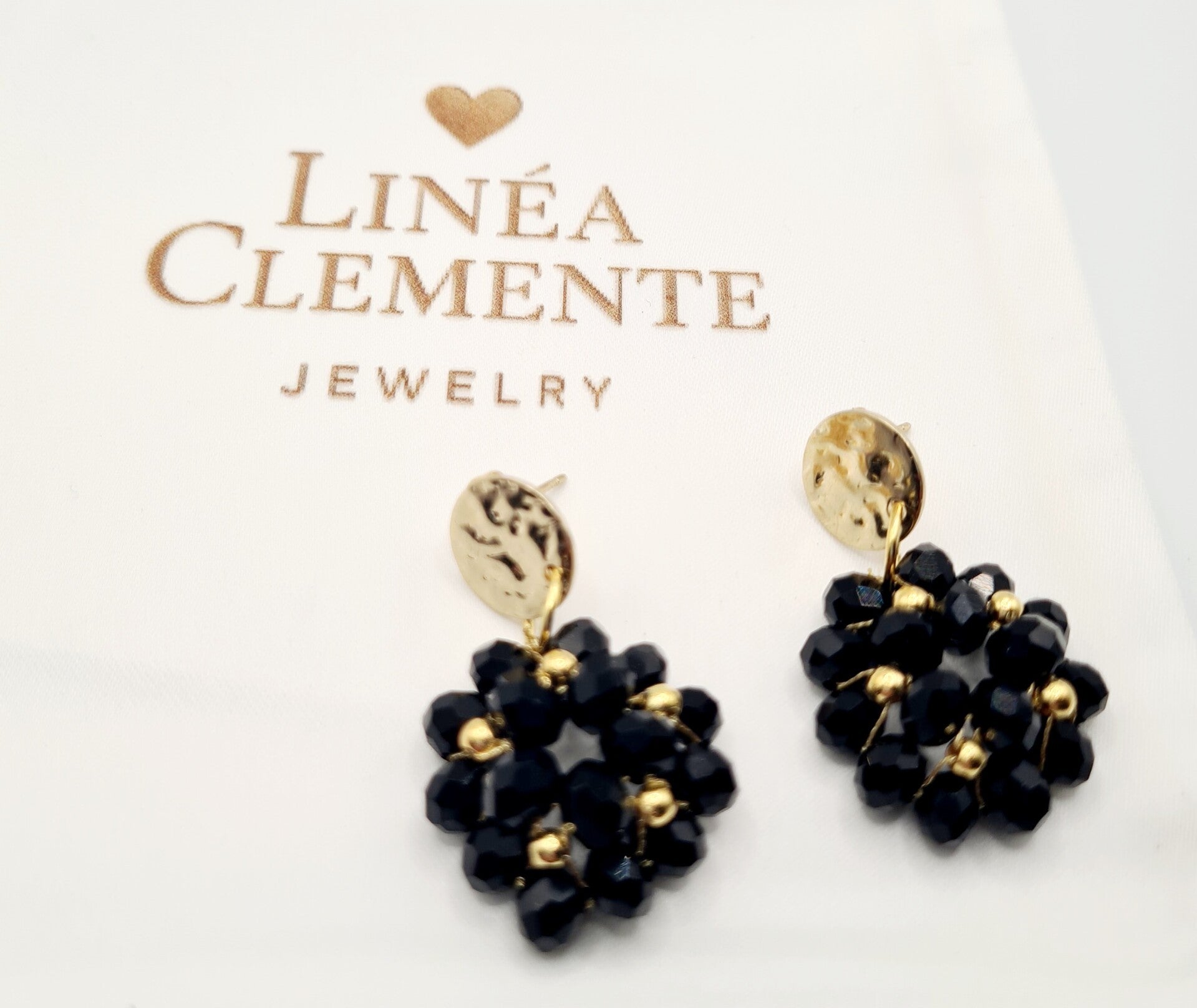 Feestelijke gouden zwarte statement oorbellen