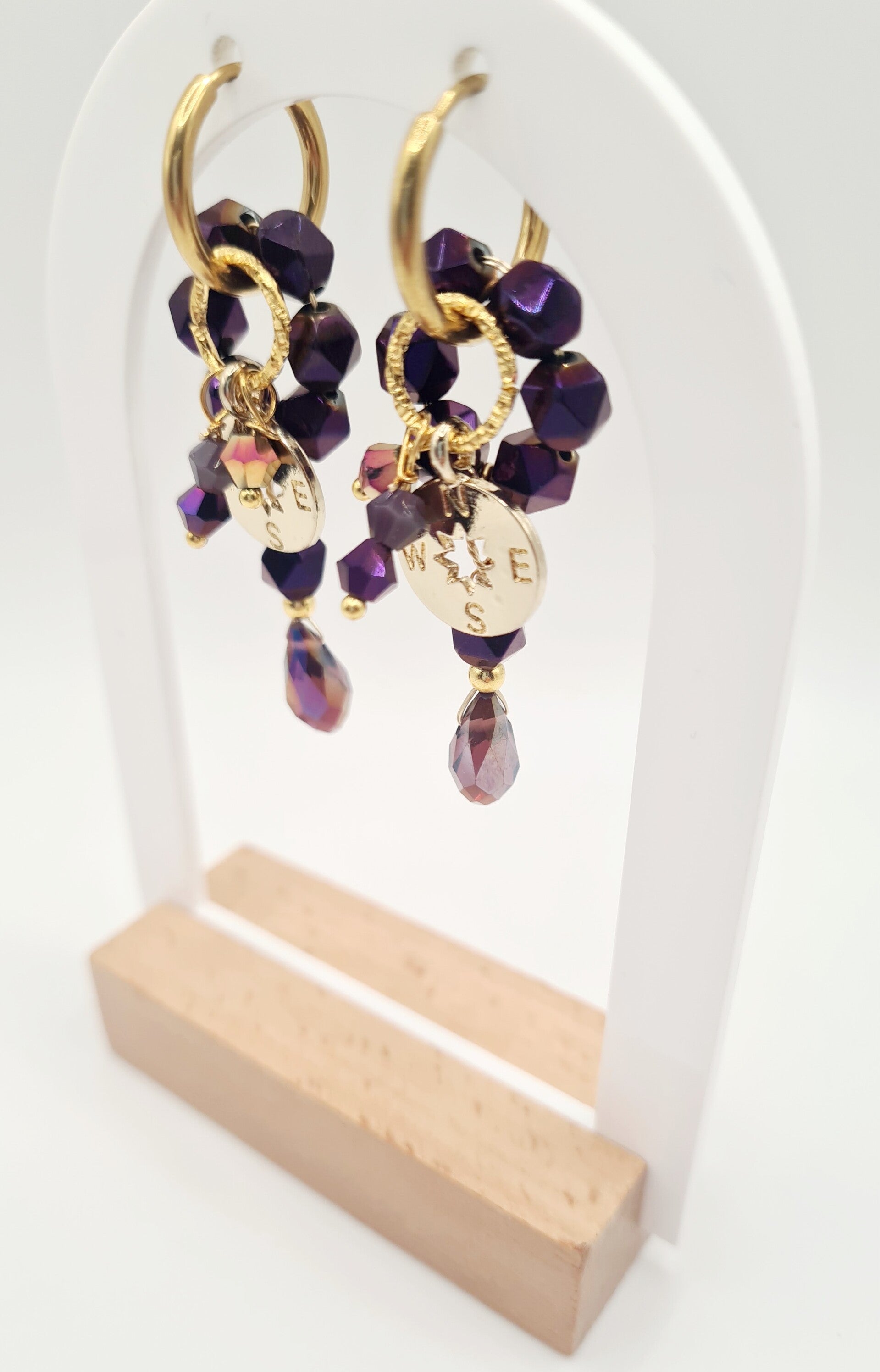 Feestelijke oorbellen paarstinten & goud