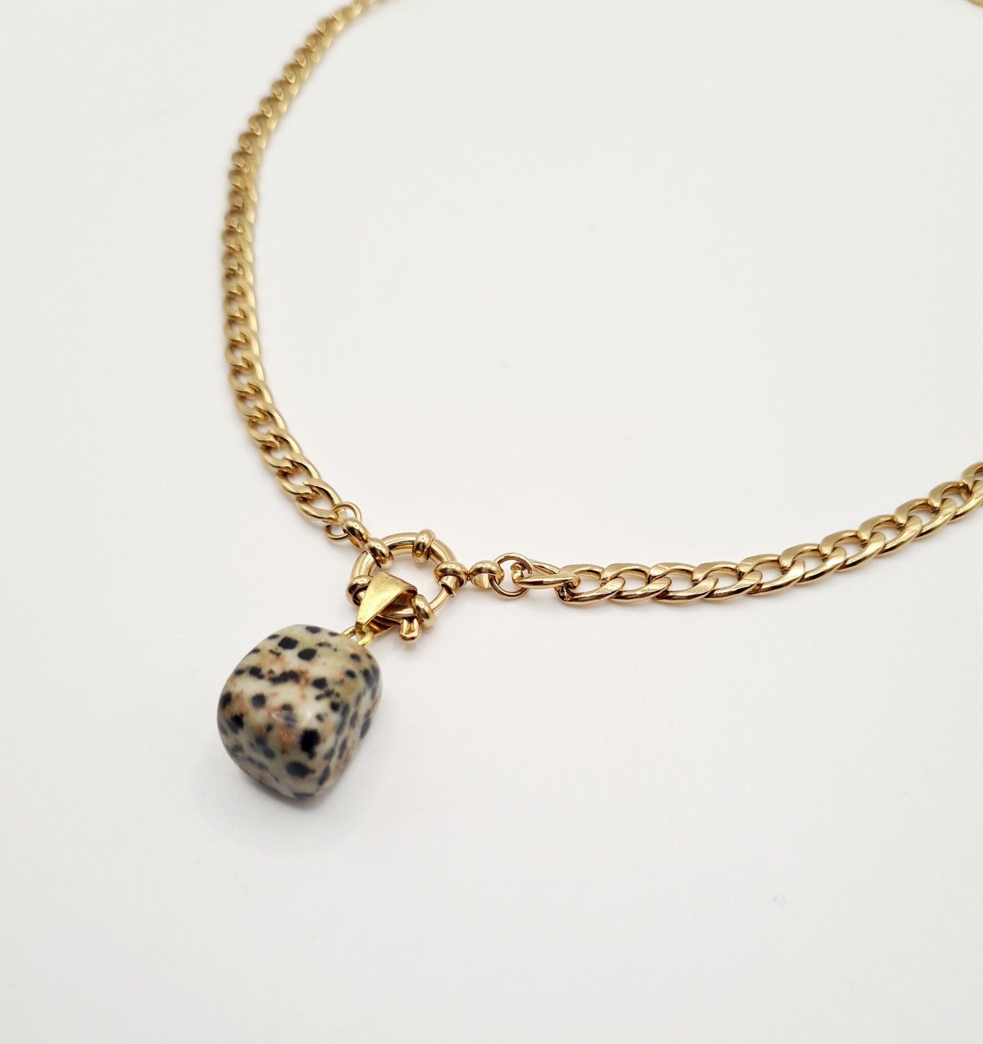 Gouden Dalmation steen ketting