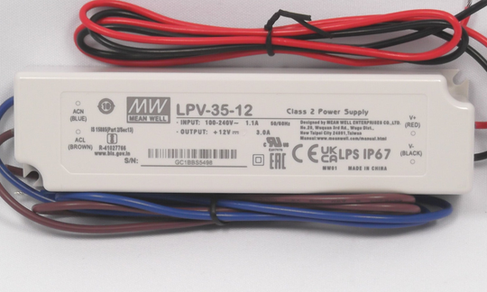 Schaltnetzteil 12V Meanwell IP67 LPV-Reihe