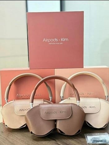Kim headphones