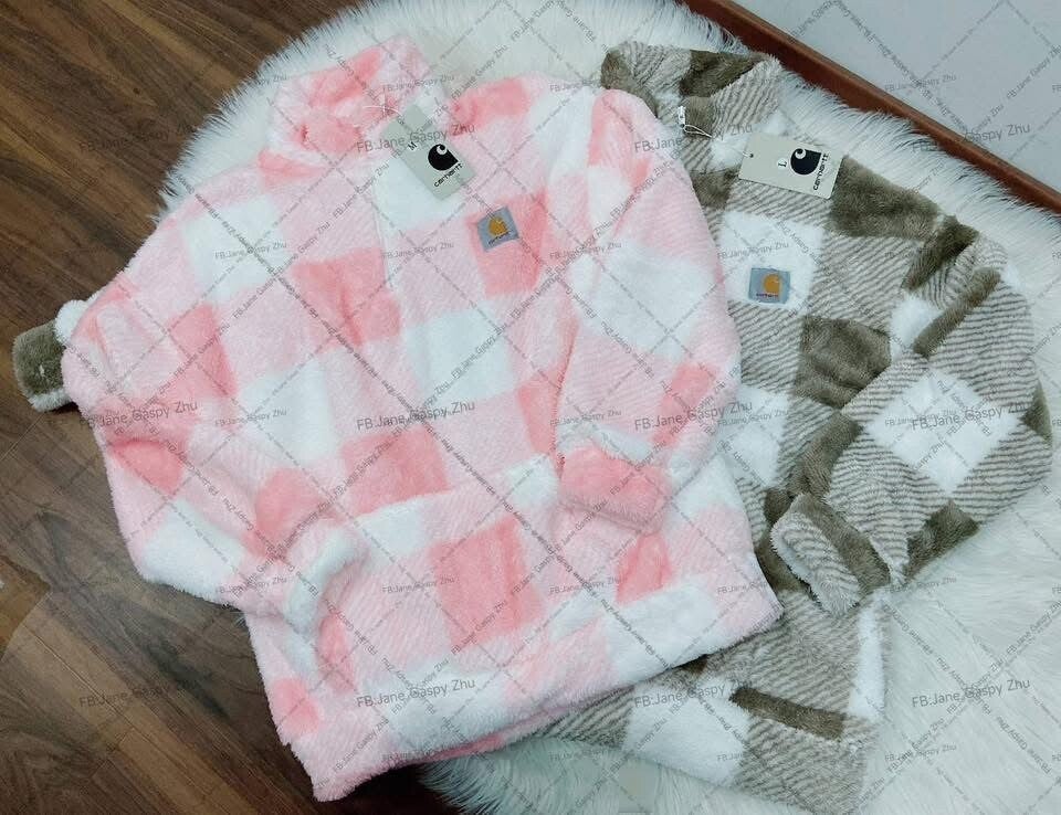 Carhartt fuzzy sweatshirts