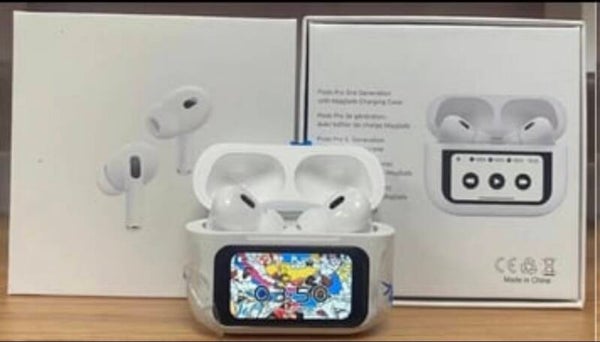 Touch screen earbuds