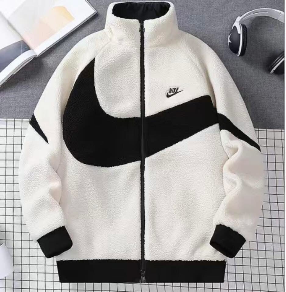 Nike fuzzy sweatshirt
