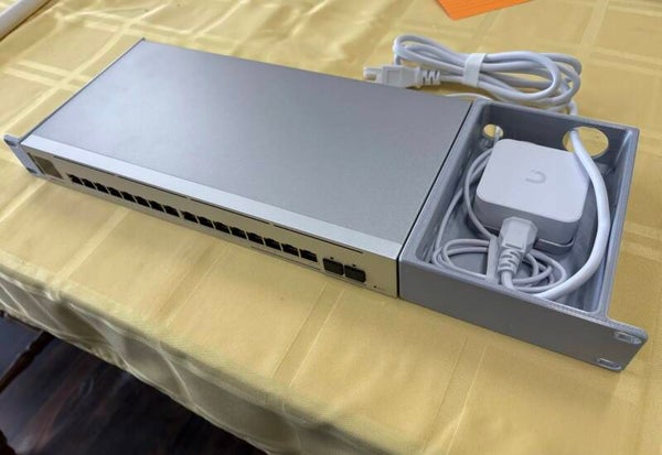 UniFi 16 Port PoE Switch 19” Rack Mount Adapter