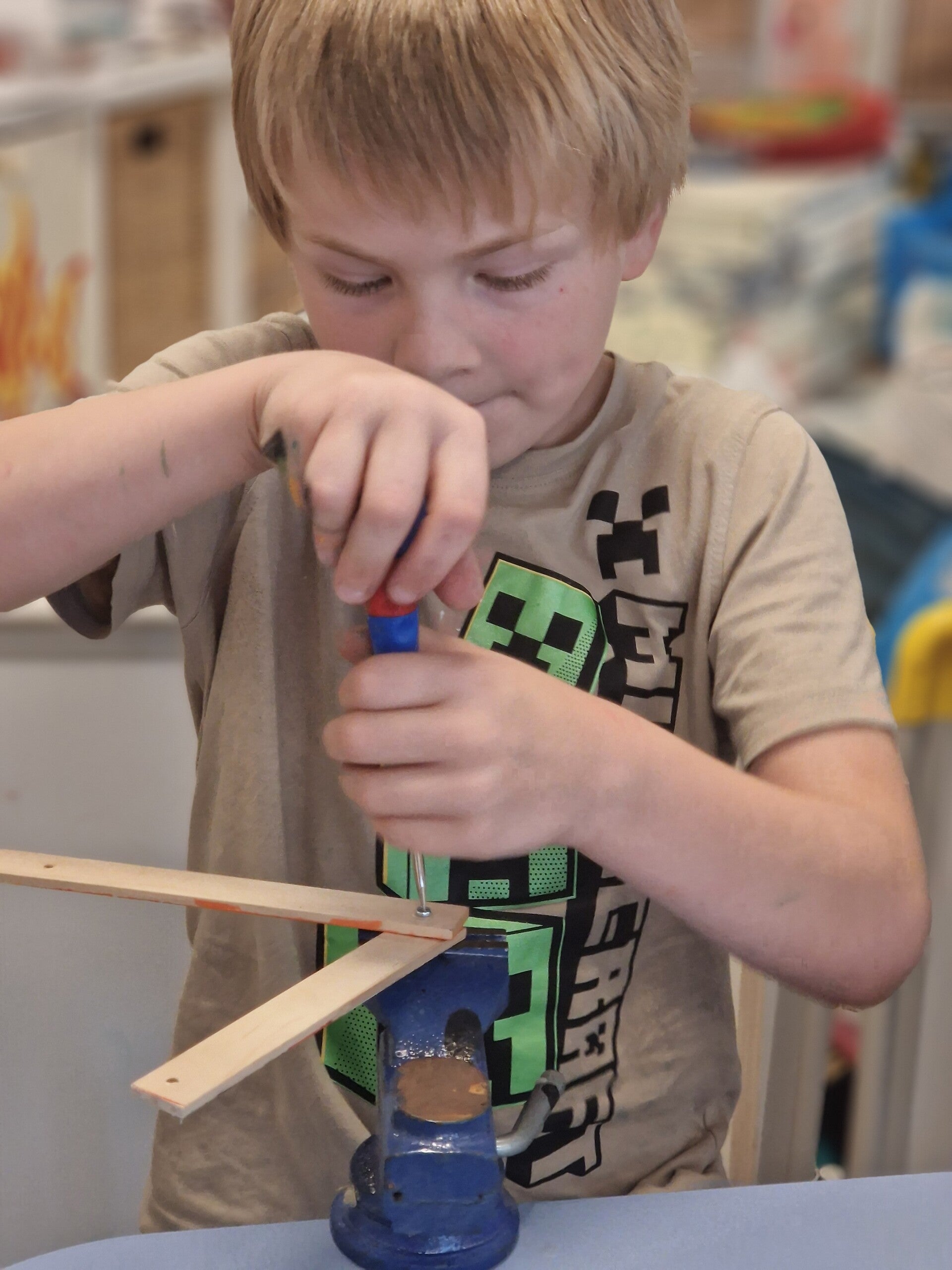 Experiment lab camp for kids in The Hague