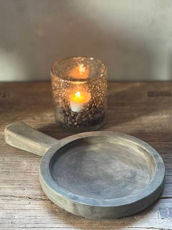Chopping board, amuse plank met handvat doorsnede 20 cm.