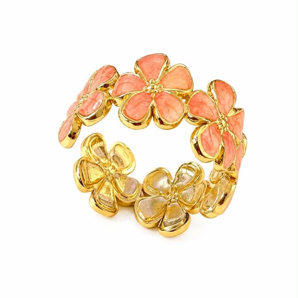 Ring orange flower