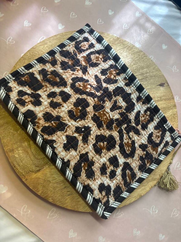 Etui panter