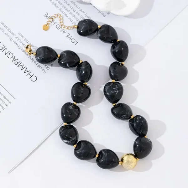 Pear beads ketting zwart