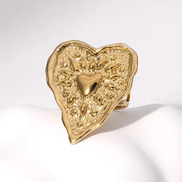 Ring statement heart