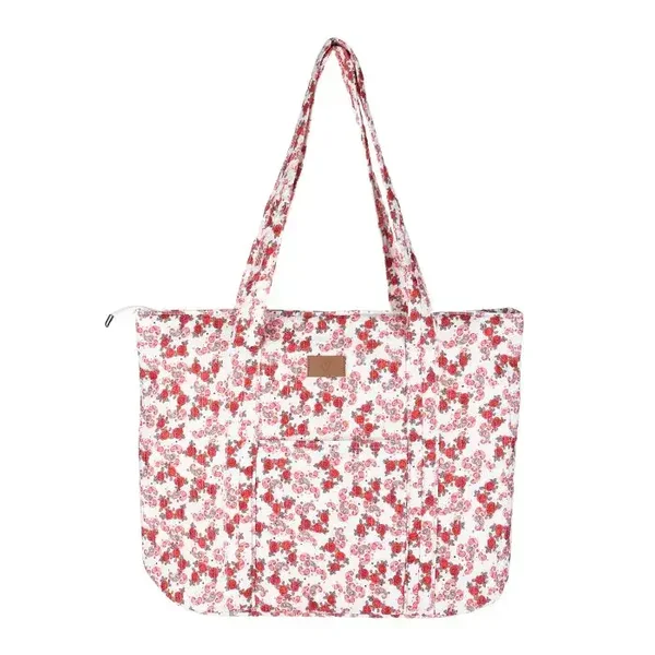 Bahamas shopper red