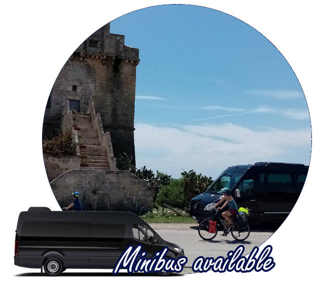 Minibus available in Puglia